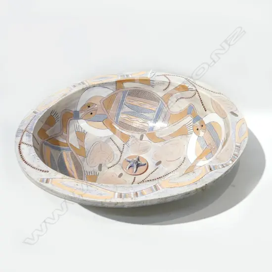 CERAMIC BASIN DEPICTING DEEP SEA TURTLES 520X420.5MM