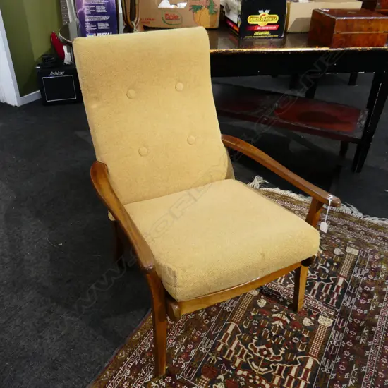 MID CENTURY TEAK ARM CHAIR