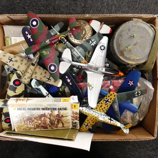 BOX LOT ASST. MILITARY ITEMS + MODEL WWII PLANES ETC
