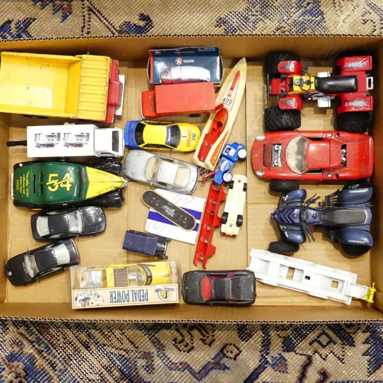 BOX LOT DINKY TOY TRUCK & OTHER SMALL DIE CAST TOYS