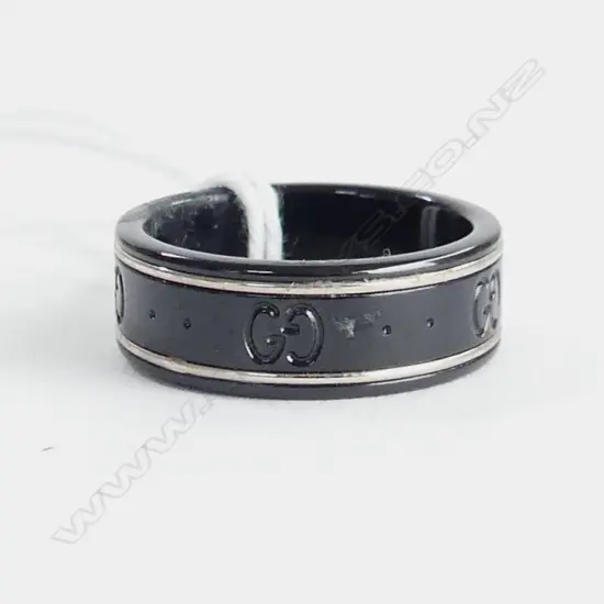 GUCCI CORUNDUM & 18CT WHITE GOLD ICON BAND RING, SZ N