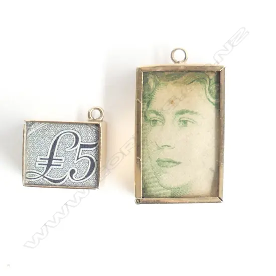   2 X 9CT GOLD CHARMS. CASED ONE POUND AND FIVE POUND NOTE.