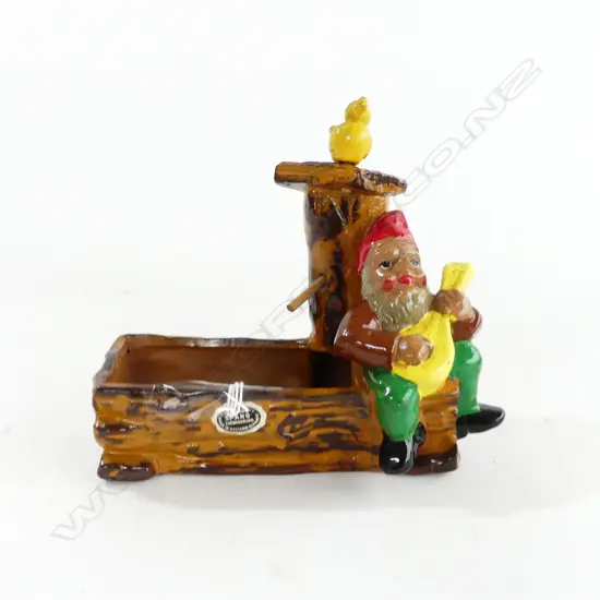 VINTAGE GERMAN GNOME PLAYING MANDOLIN BY SPANG LUDWIGSBURG L.170mm