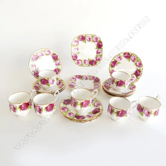 7 ROYAL ALBERT OLD ENGLISH ROSES TRIOS