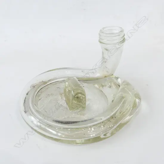 KIA ORA GLASS NZ ASHTRAY WITH MATCHBOX HOLDER DIA 140mm