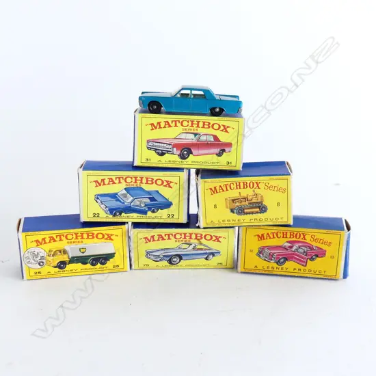 6 VINTAGE BOXED MATCHBOX SERIES; NOS. 8, 22, 25, 31, 53, 75 (2 BOXES A/F)