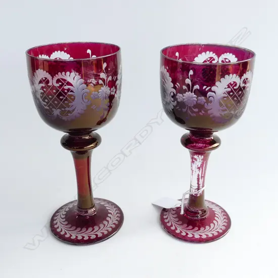 PR RED ETCHED WINE GLASSES H.195mm