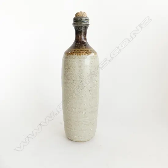 FREDRICKA ERNSTEIN BOTTLE FORM H. 290mm
