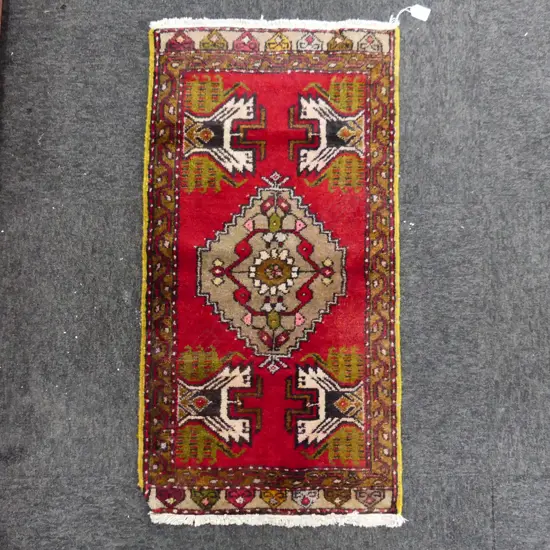 SM TURKISH RUG 940 X 580mm