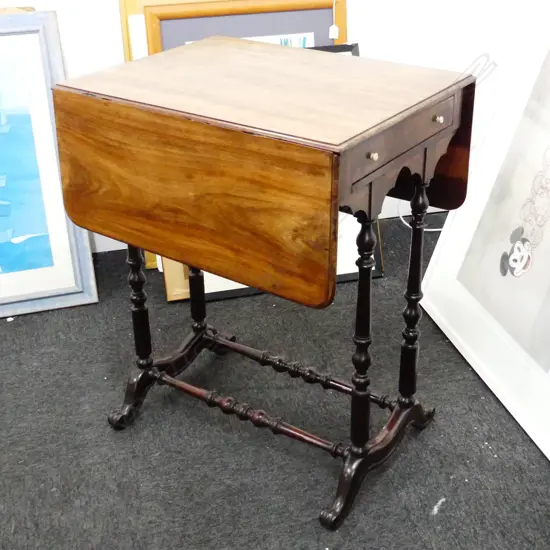 VICTORIAN MAHOGANY PEMBROKE TABLE 620x490x785mm...