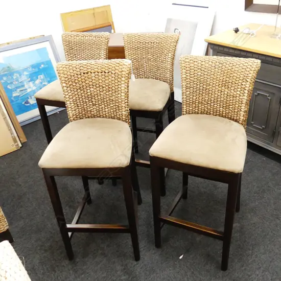 4 WATER HYACINTH BAR STOOLS H.990mm