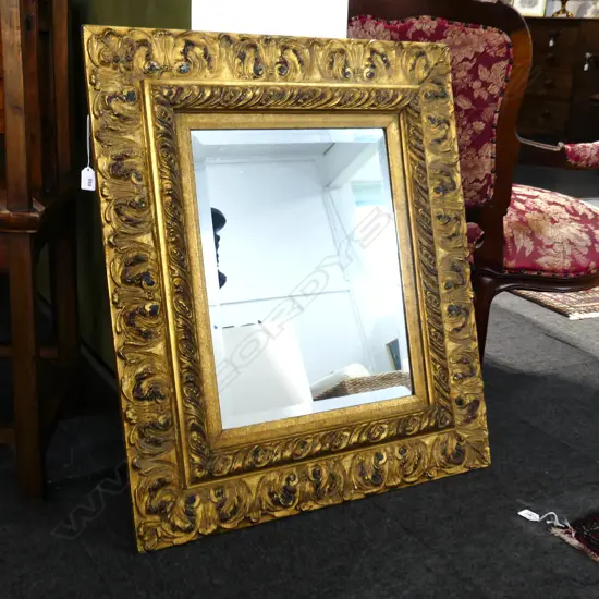 LG HEAVY GILT FRAMED BEVELLED WALL MIRROR 820 X 725mm