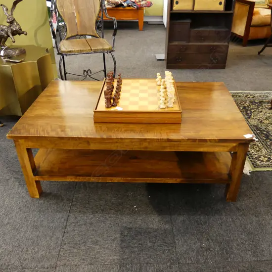 WOODEN COFFEE TABLE 665x1120x400mm