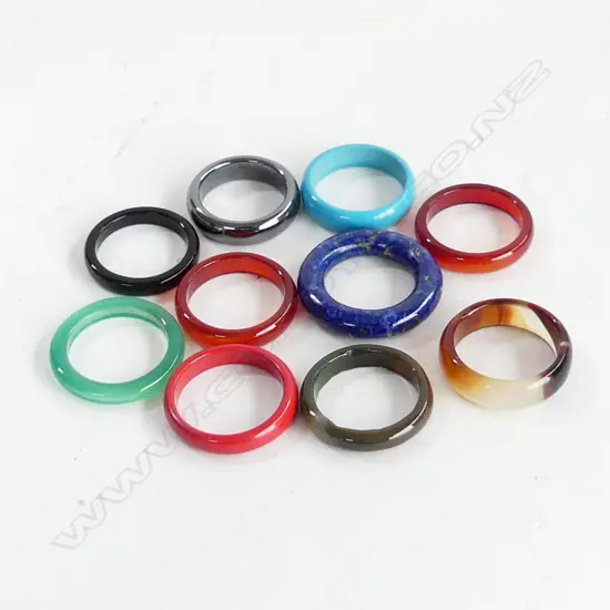 BAG 10 ASST COLOUR REAL NATURAL GEMSTONE RINGS