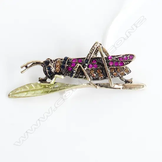 ENAMEL, GILT &  FAUX GEM SET GRASSHOPPER BROOCH, L. 65mm