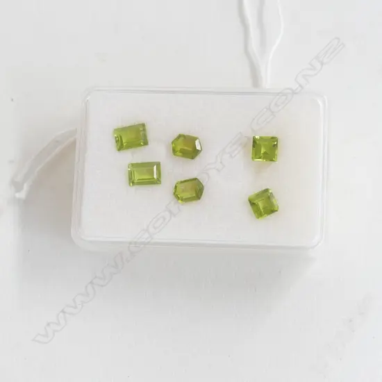 REAL NATURAL PERIDOT STONES - 6 STONES/3 PR