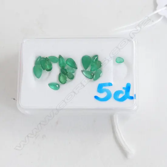 BOX MIXED LOT 5CT FACETED PEAR DROP EMERALDS 