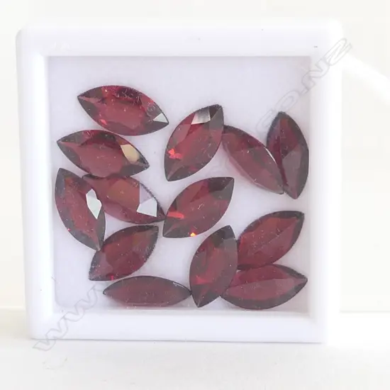 13 NAVETTE SHAPED GARNETS, ALL SAME SIZE, 20CT 