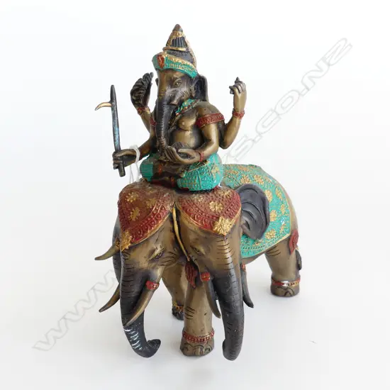 INDIAN BRASS 3 HEADED ELEPHANT H.195mm