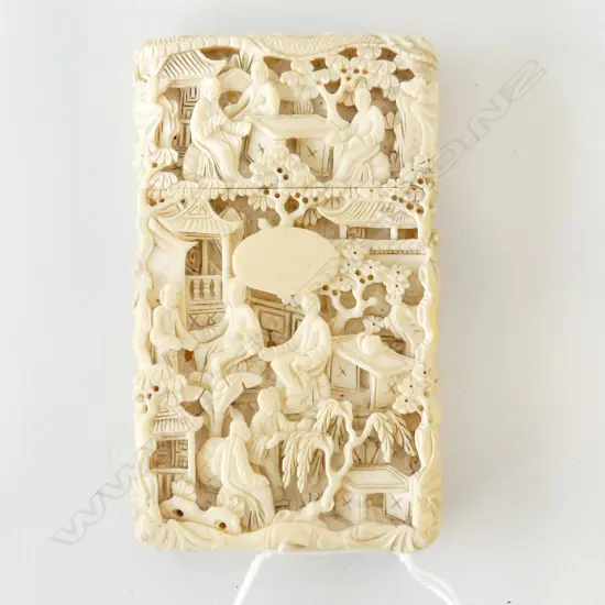 CARVED IVORY CHINESE CARD CASE