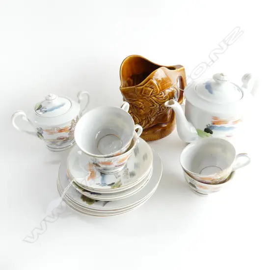 **RTV**  H/PAINTED ORIENTAL TEASET, 4 TRIOS, TEAPOT & LIDDED SUGAR BOWL + CROWN LYNN 'MCCALLUM' JUG H. 170MM