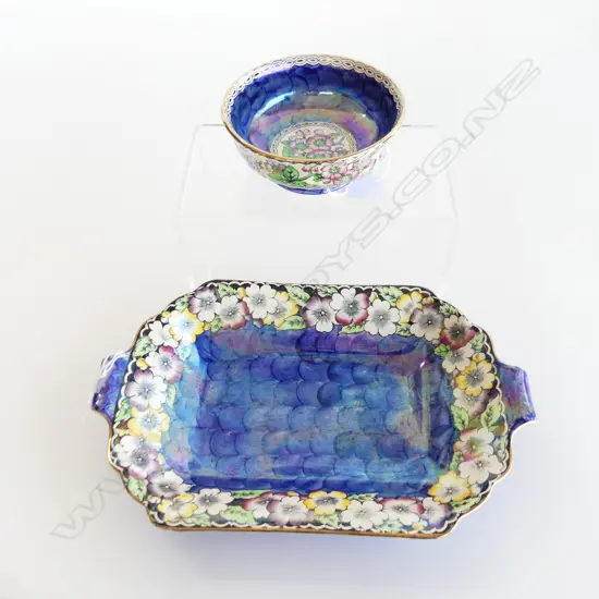 2 PCS MALING MAUVE LUSTER CHINA LARGEST 300MM SMALLER 120MM