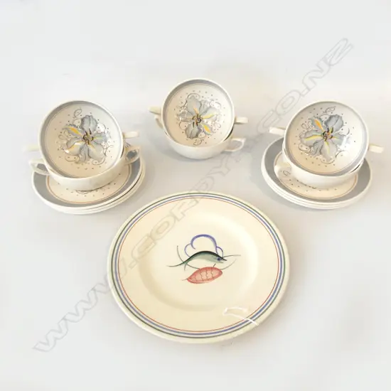 SUZIE COOPER; 6 SOUP COUPES & UNDER PLATES + FISH PATTERN PLATE (DIA 228mm)
