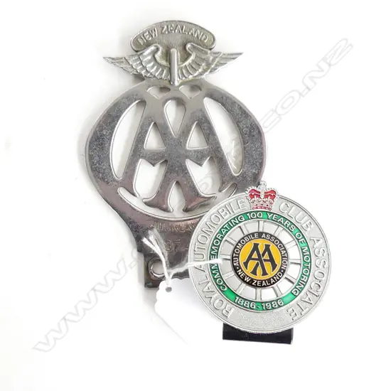 TWO AA BADGES, AUCKLAND AND 1986 COMMEMORATIVE 
