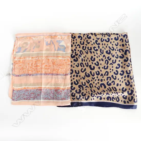GREGORY LANDER SILK SCARF W270MM & JULIANNA SILK SKARF L520MM