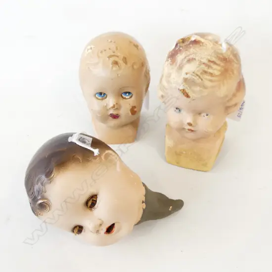 3 VINTAGE COMPOSITE DOLLS HEADS & 1 IDEAL BRAND H130MM