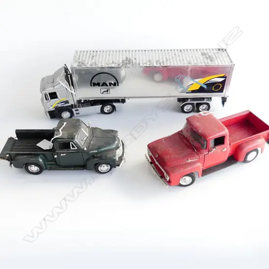 3 DIE CAST MODEL TRUCKS  MA N CONTAINER TRUCK L460MM  CHEV & INTER PICK UPS L270MM