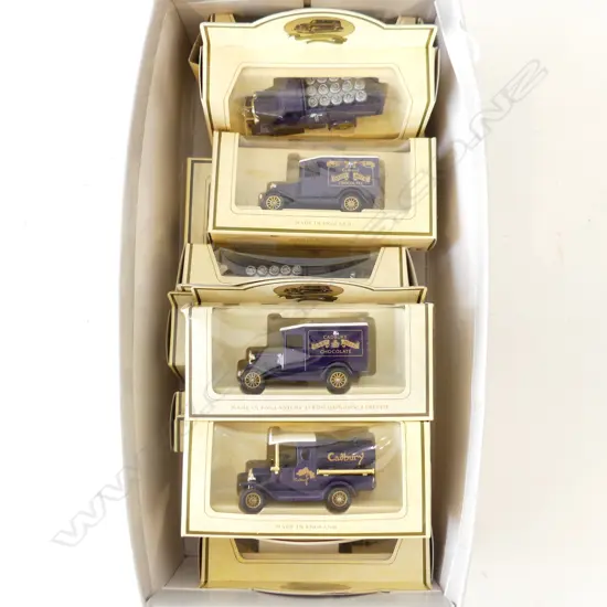 11 YESTERYEAR DIE CAST VINTAGE TRUCKS BOXED L140MM