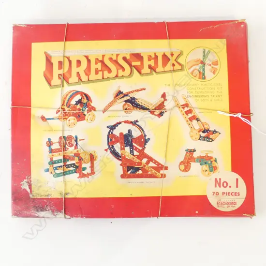 VINTAGE BOXED 70PC PRESS FIX LINCOLN CONSTUCTION GAME