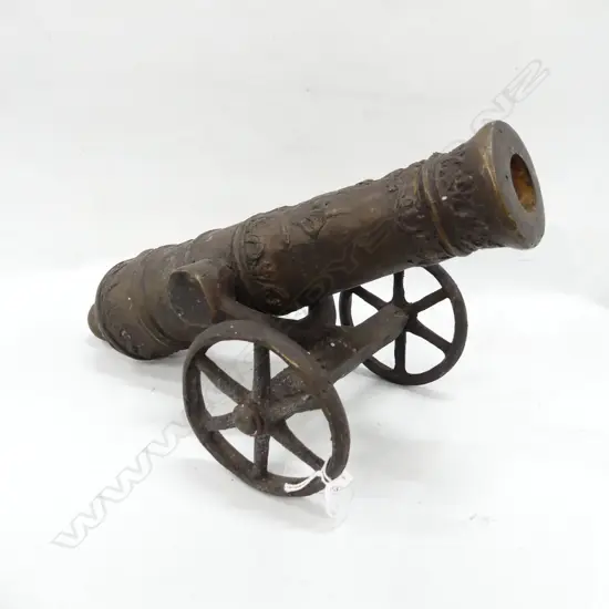BRONZE MODEL CANNON  330mm