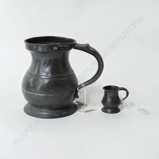 VICT PEWTER QUART MUG H150MM & QUARTER GILL PEWTER MUG 50MM H