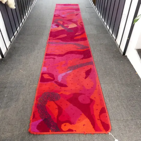 MACHINED RED RUNNER 4560x700mm