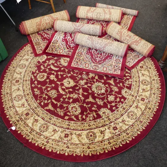 6 MACHINED RUGS + MATCHING CIRCULAR RUG 1820mm dia