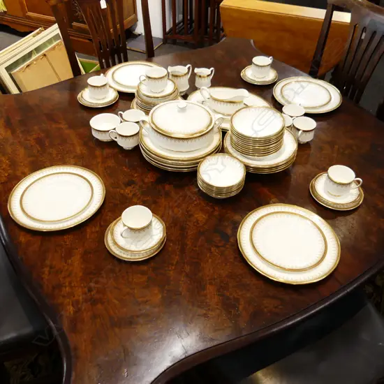 DINNERSET ROYAL ALBERT GOLD/WHITE ' ATHENA'