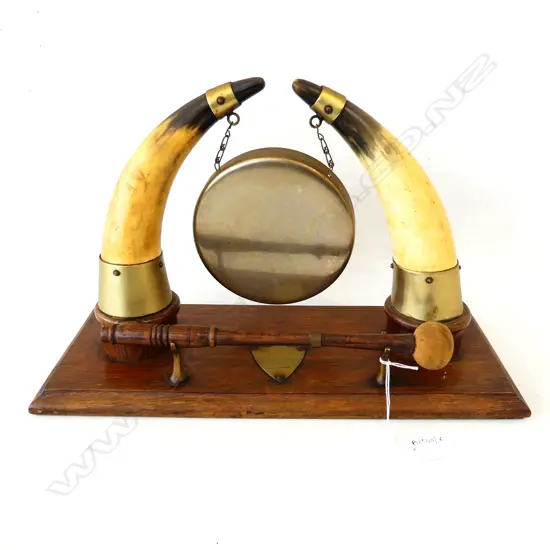 HORN MOUNTED DINNER GONG W.405mm