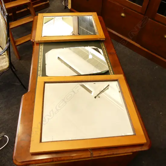 3 WALL MIRRORS, 2 WITH SIMILAR WOODEN FRAMES 490 X 600