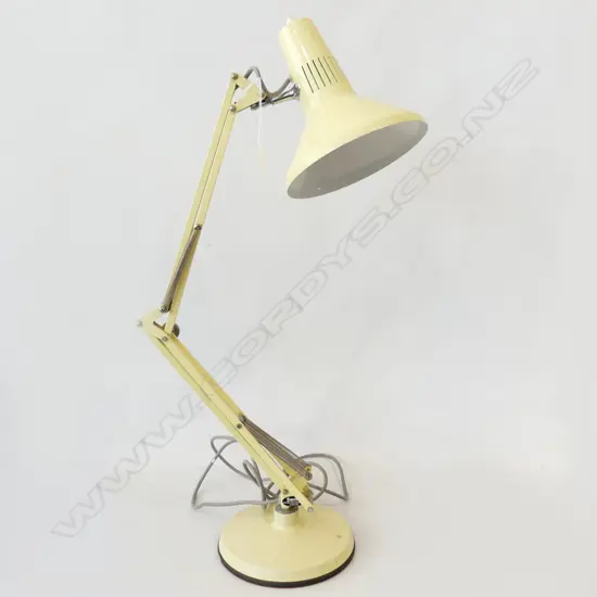 LG VINTAGE ANGELPOISE TABLE LAMP 