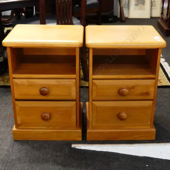 PR WOODEN BEDSIDE TABLES 450x350x655mm