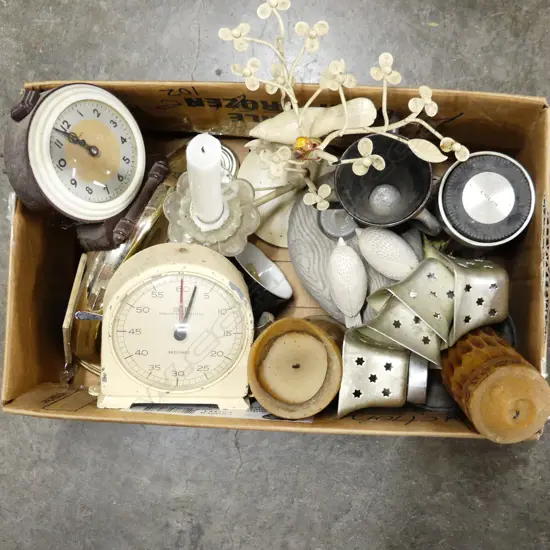 SMALL BOX LOT 2CLOCKS CANDLES RADIO ETC