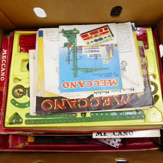 BOX LOT ASST. MECCANO - MULTIPLE SETS, BOOKLETS ETC