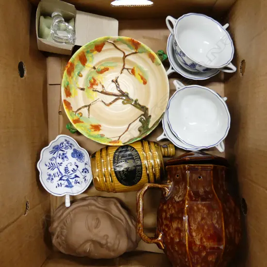 MIXED BOX LOT INCL CARLTON WARE, BLUE DANUBE, TEMUKA ELECTRIC JUG ETC..