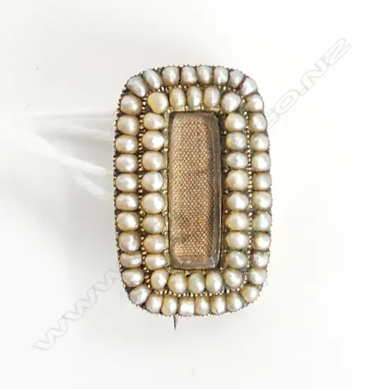 GEO.III GOLD SEED PEARL MOURNING BROOCH 3.8gms