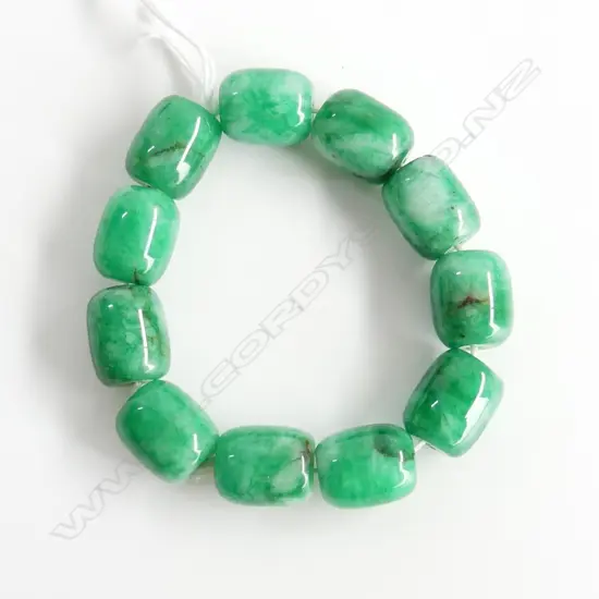 GREEN BEAD BRACELET