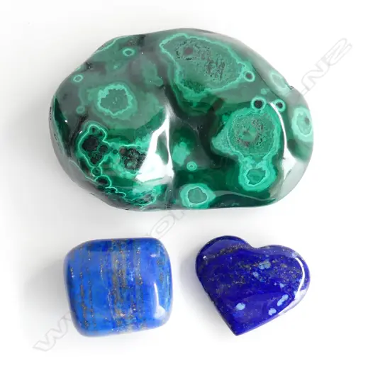 LG PIECE MALACHITE (242.80GMS) 80X58mm) + LAPIS LAZULI PCS HEART & 1 OTHER (54.85GMS)
