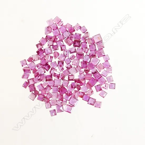 BAG SQUARE SHAPE 8CT RUBIES 