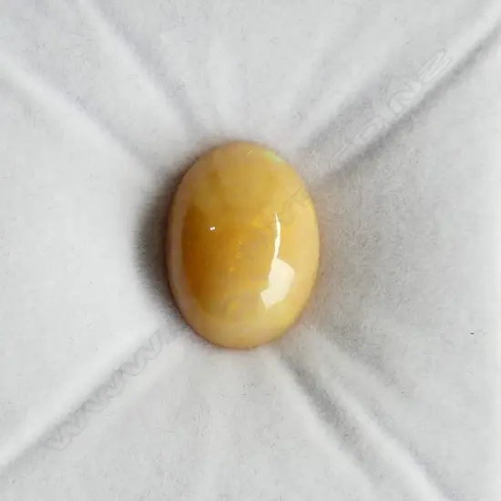 OVAL OPAL CABOCHON, YELLOW  9.19CTS - WITH AIG REPORT 